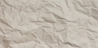 Jak usunąć etykiety z wódki?