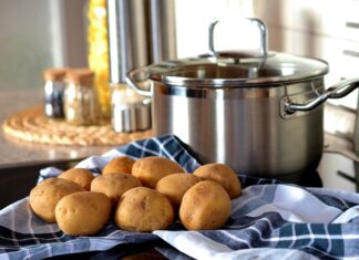 Jak długo gotować łopatkę w słoiku? Jak długo gotować łopatkę w słoiku?