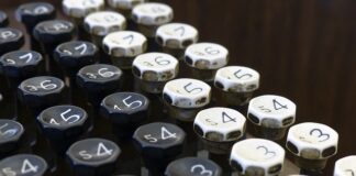 Co Ewa Wachowicz dodaje do rosołu?